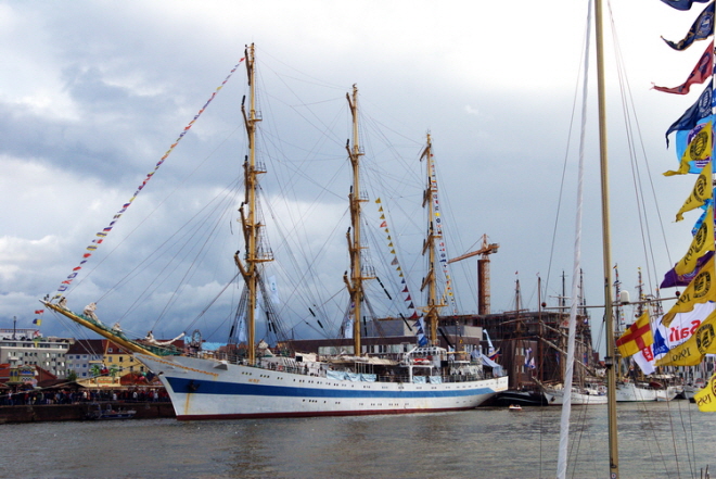 Sail 2010